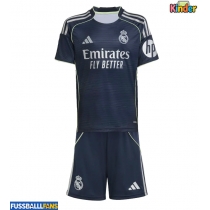 Real Madrid David Alaba #4 Auswärts Trikotsatz Kinder 2025-26 Kurzarm (+ Kurze Hosen)